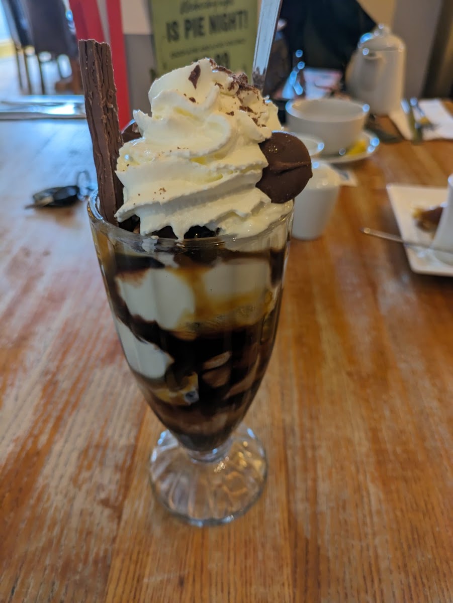 Table Table Barum Gate-10